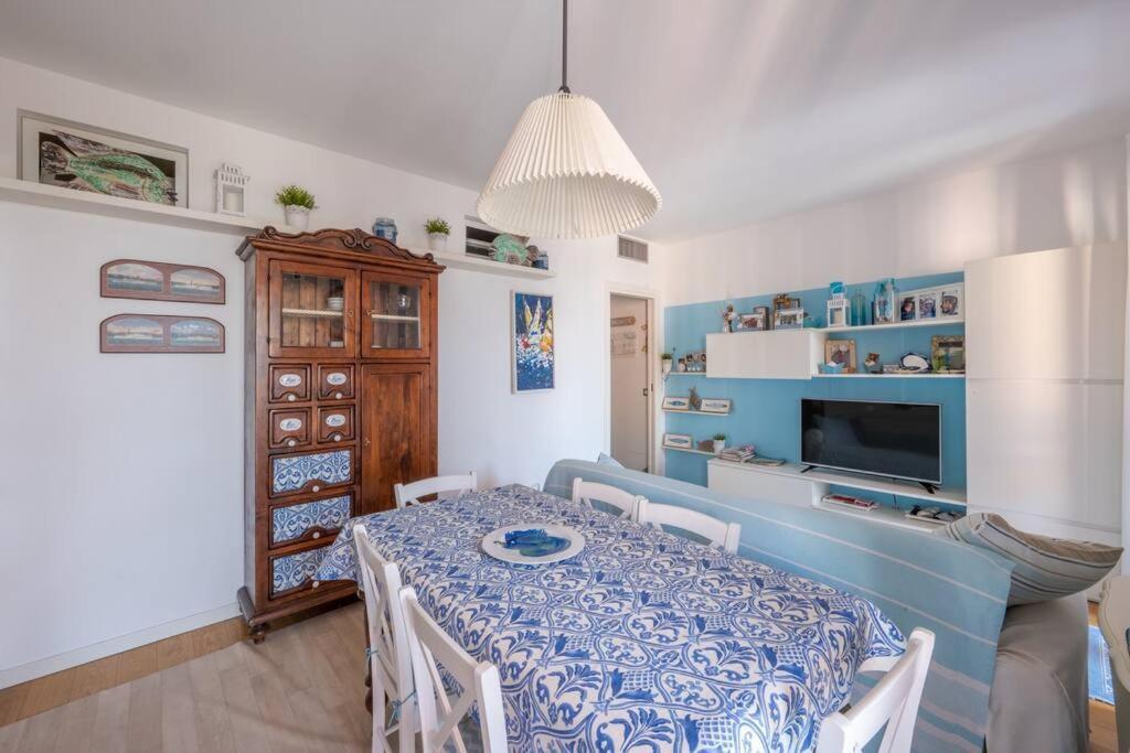 Ferienwohnung Seaview Cavi B. 100Mt Dal Mare Lavagna Exterior foto