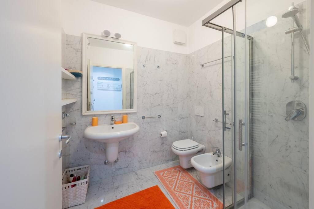 Ferienwohnung Seaview Cavi B. 100Mt Dal Mare Lavagna Exterior foto